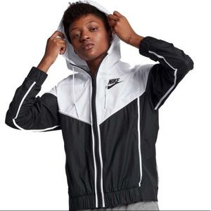 Nike® Sportswear Windrunner Jacket